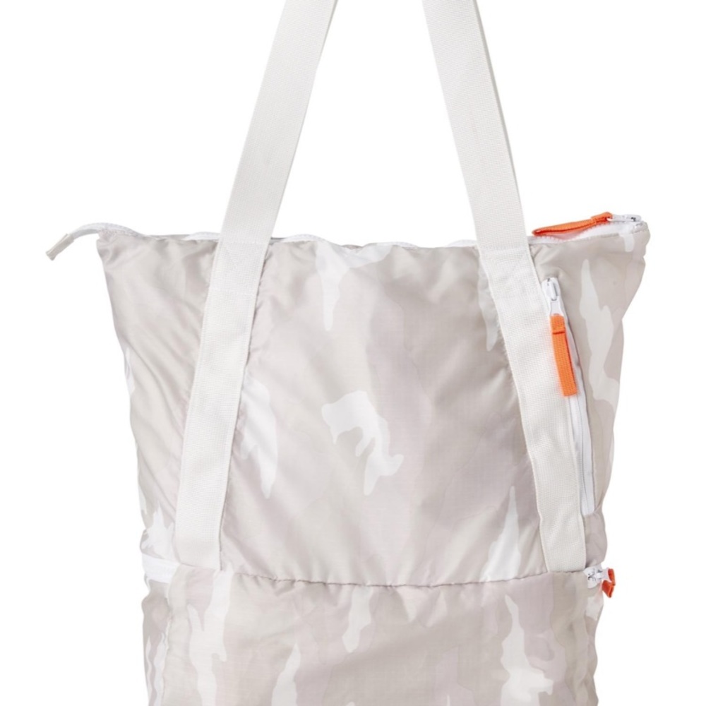 AThleta packable tote with shoes storage